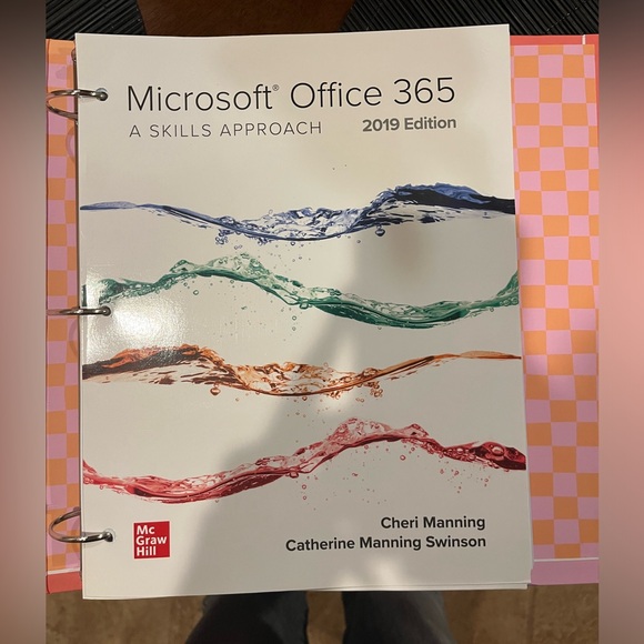 Microsoft office 365
Skills approach 
2019 Edition - Picture 1 of 4